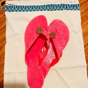 Tory Burch Pink Sandals with Tory Burch Bag